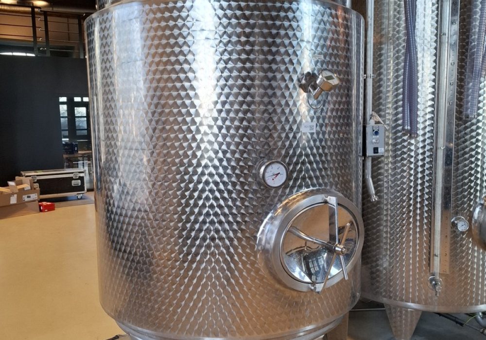 storage cooling tank